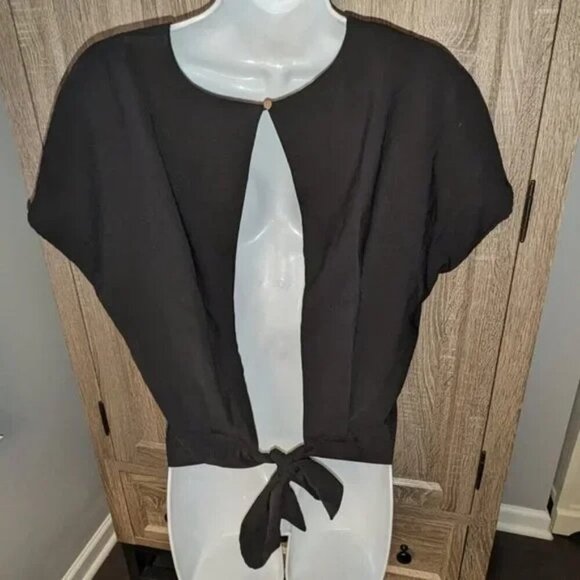 **3 FOR $9** Forever 21 Contemporary Short Sleeve Slinky Open Back Tie Waist Top - Picture 2 of 3